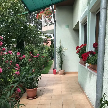 Apartamento In - Balaton 19020 *