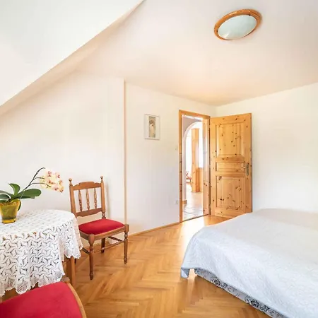 In - Balaton 19020 *