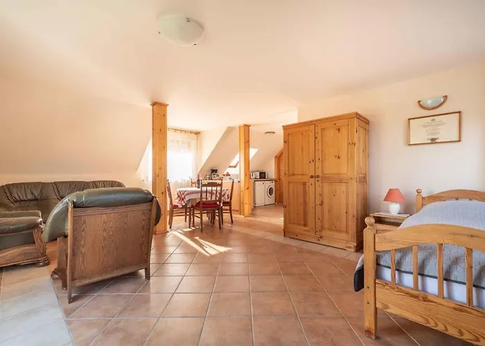 In - Balaton 19020 * Keszthely